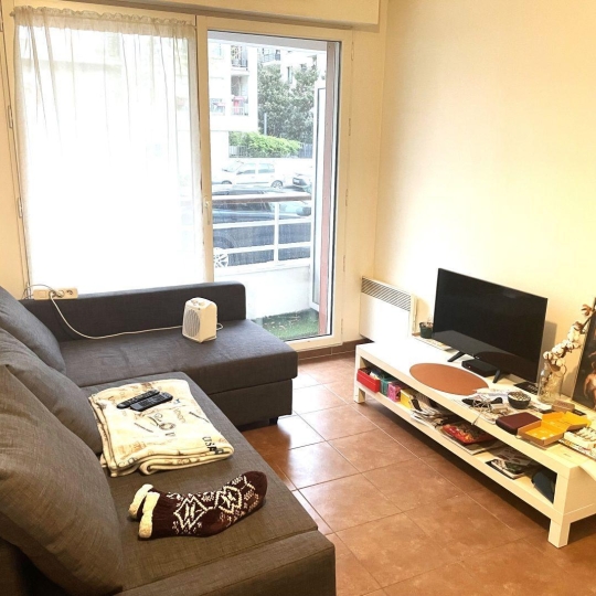  Annonces ST DENIS : Appartement | ISSY-LES-MOULINEAUX (92130) | 31 m2 | 1 036 € 