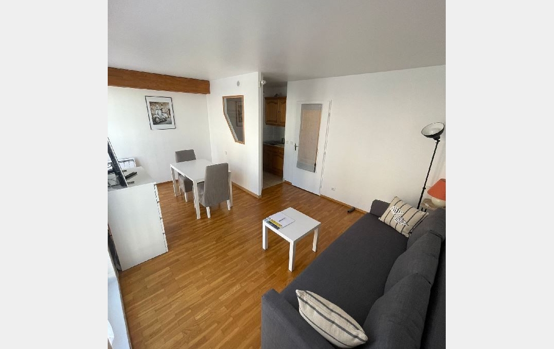 Annonces ST DENIS : Appartement | CHARENTON-LE-PONT (94220) | 27 m2 | 1 050 € 